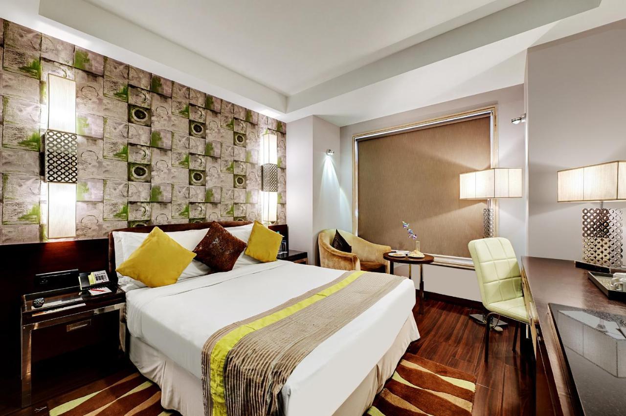 Quality Inn Ґурґаон Екстер'єр фото