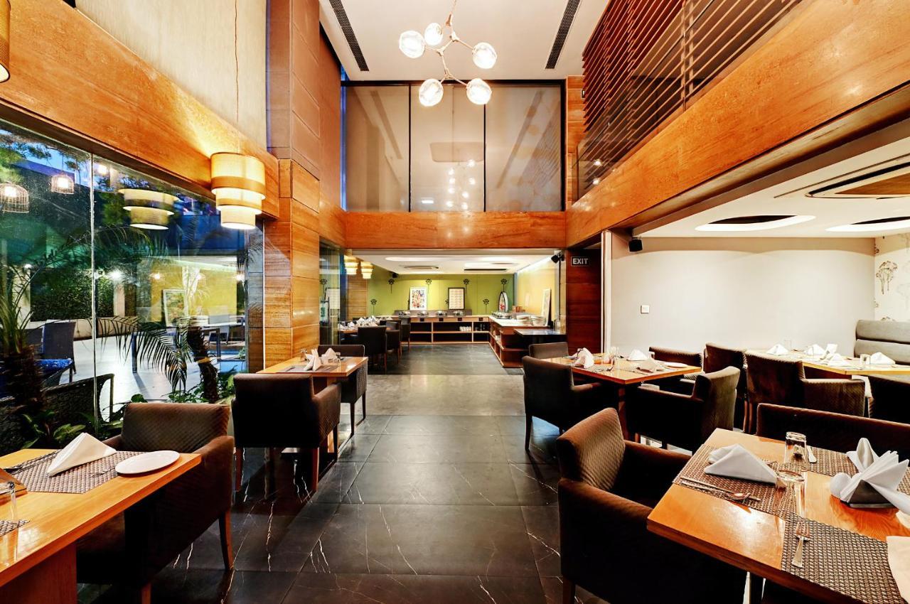 Quality Inn Ґурґаон Екстер'єр фото